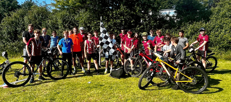 Thrilling First House XC MTB Race at Glasspool Fields